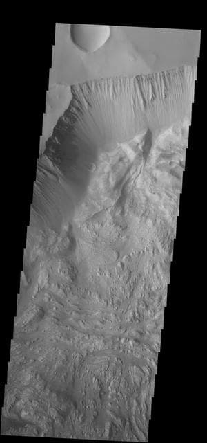 NASA image: Hebes Chasma