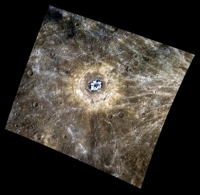 NASA image: Nebula? No, It the Cat Eye Crater!