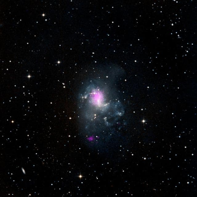 NASA image: Topsy Turvy Black Holes