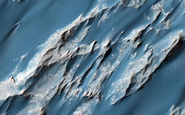 NASA image: Hydrated Sulfate Landslides in Ophir Chasma