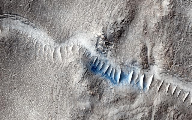 NASA image: Valleys in Tyrrhena Terra