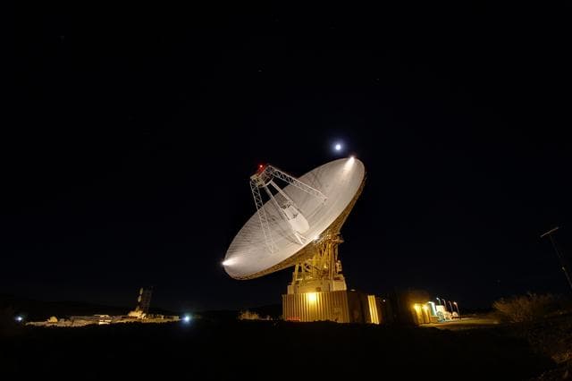 NASA image: Goldstone 70-m Antenna