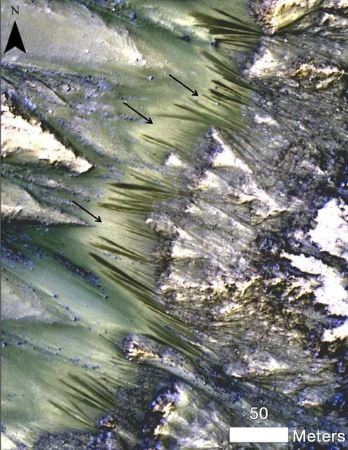 NASA image: Warm-Season Flows on Martian Slope