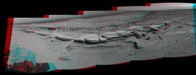 NASA image: Panorama With Sandstone Outcrop Near The Kimberley Waypoint Stereo