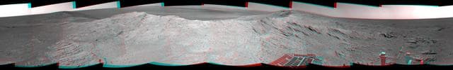 NASA image: Approaching a Target Deposit on Mars Crater Rim Stereo