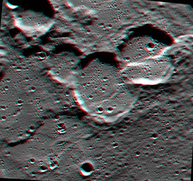 NASA image: Cuts Right Through