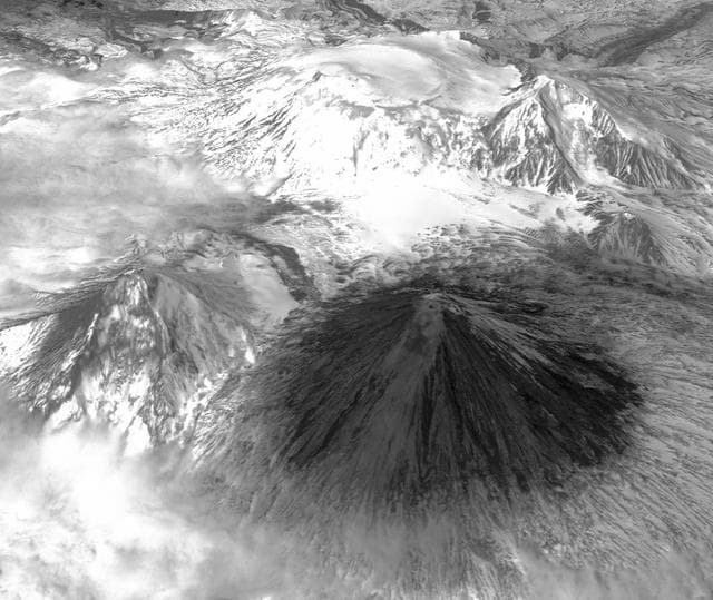 NASA image: NASA Spacecraft Spots Signs of Erupting Russian Volcano