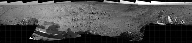NASA image: Curiosity 360-Degree View Before Entering Hidden Valley