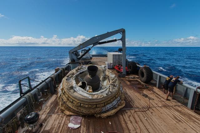 NASA image: LDSD Saucer Aboard