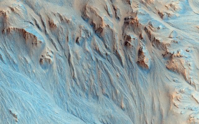 NASA image: Alluvial Fans in Mojave Crater