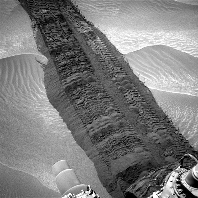 NASA image: Curiosity Tracks in Hidden Valley on Mars