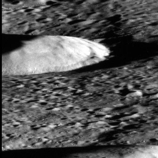 NASA image: MESSENGER Flyover Movie