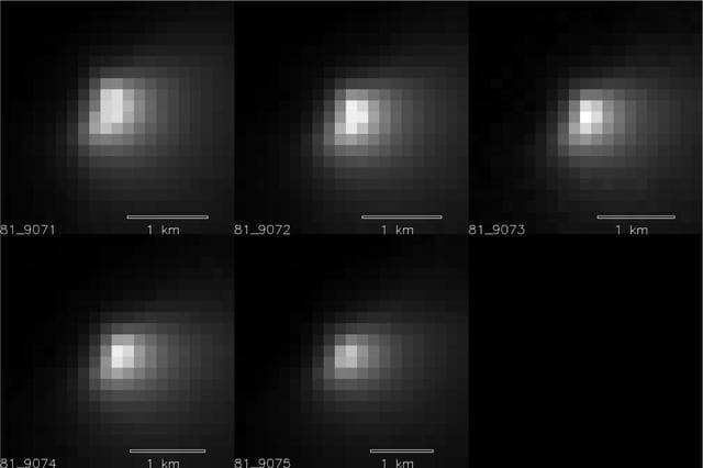 NASA image: Mars Orbiter Sizes Up Passing Comet