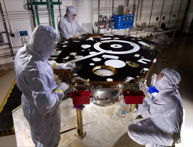 NASA image: Work on NASA InSight Lander Starts New Phase