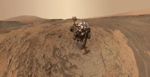 NASA image: Curiosity Self-Portrait at Mojave Site on Mount Sharp