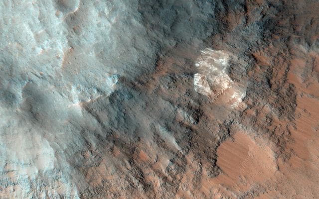 NASA image: What on Mars is a High Thermal-Inertia Surface?