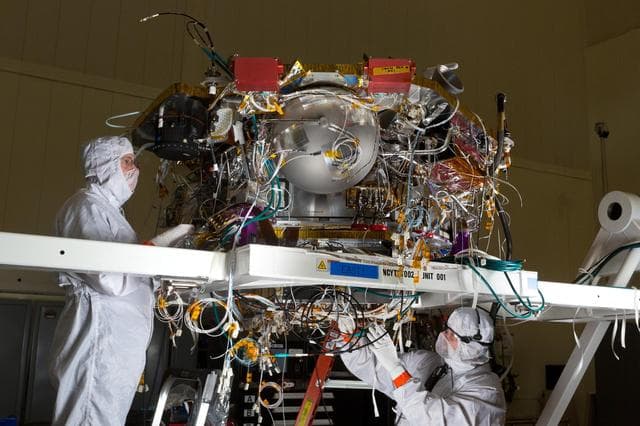 NASA image: InSight Lander in Assembly