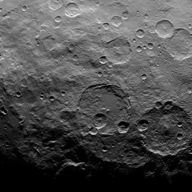 NASA image: Dawn Survey Orbit Image 17