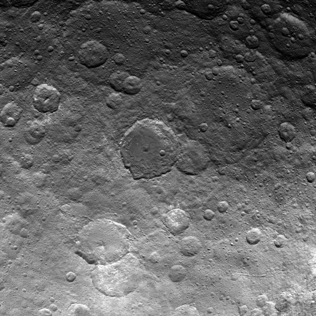 NASA image: Dawn Survey Orbit Image 26