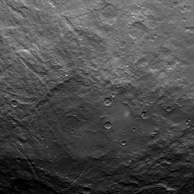 NASA image: Dawn Survey Orbit Image 31
