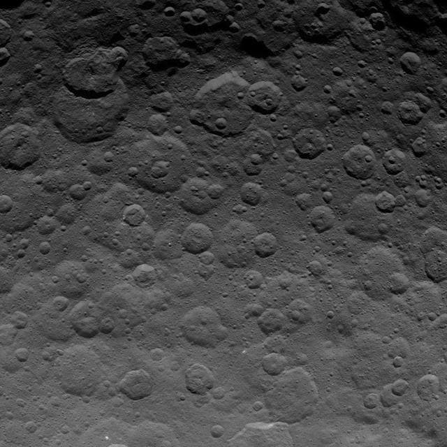 NASA image: Dawn Survey Orbit Image 40