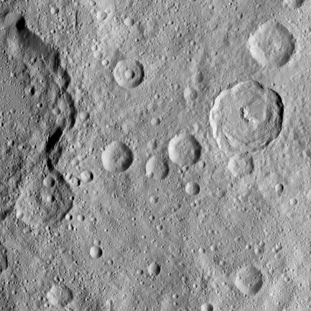 NASA image: Dawn HAMO Image 11
