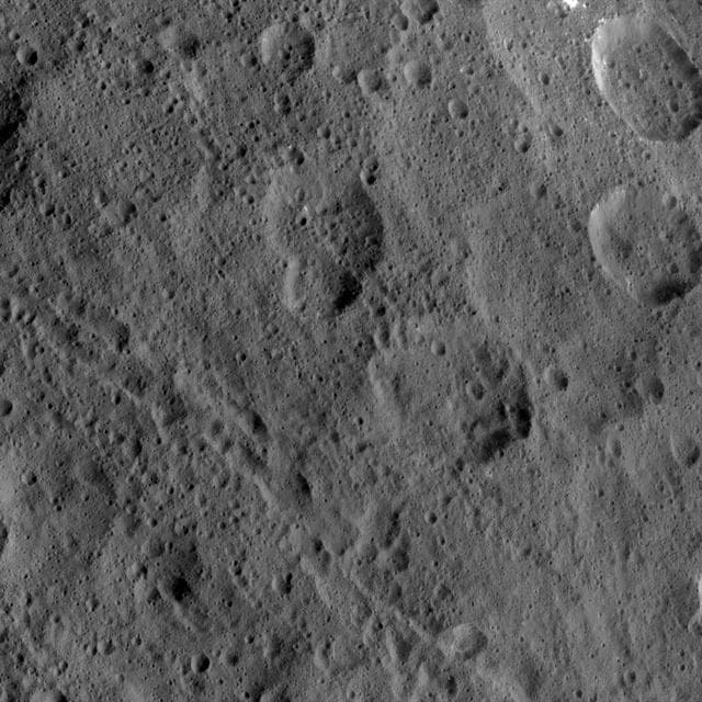 NASA image: Dawn HAMO Image 31