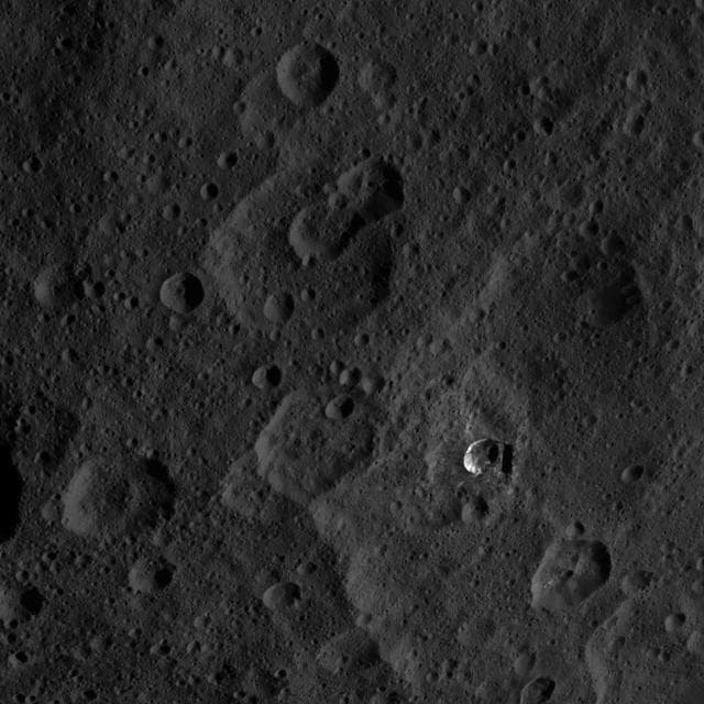 NASA image: Dawn HAMO Image 37