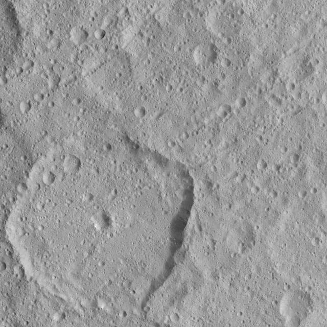 NASA image: Dawn HAMO Image 55