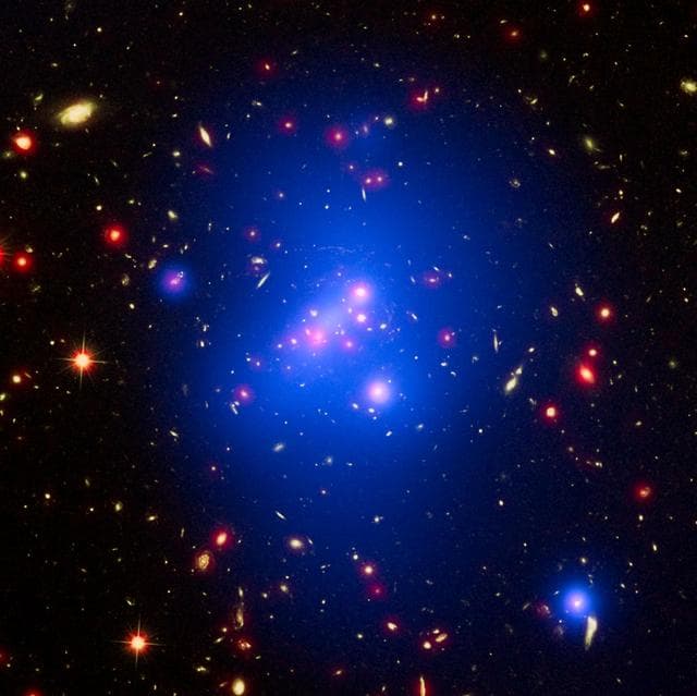 NASA image: Galaxy Cluster IDCS J1426