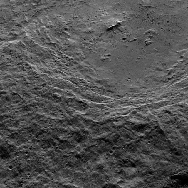 NASA image: Dawn HAMO Image 71