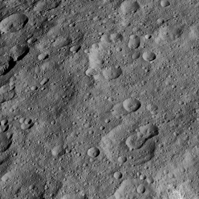 NASA image: Dawn HAMO Image 75