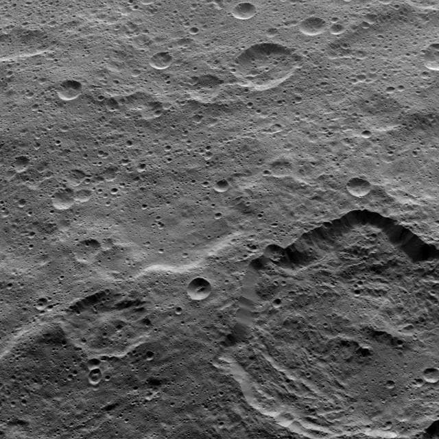 NASA image: Dawn HAMO Image 80