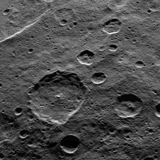 NASA image: Dawn HAMO Image 82
