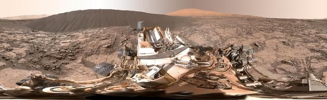 NASA image: Full-Circle Panorama Beside Namib Dune on Mars