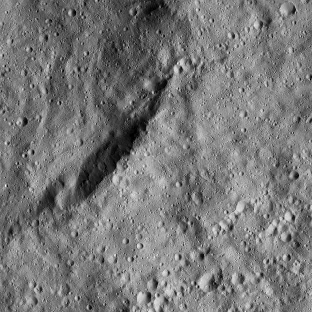 NASA image: Dawn LAMO Image 35