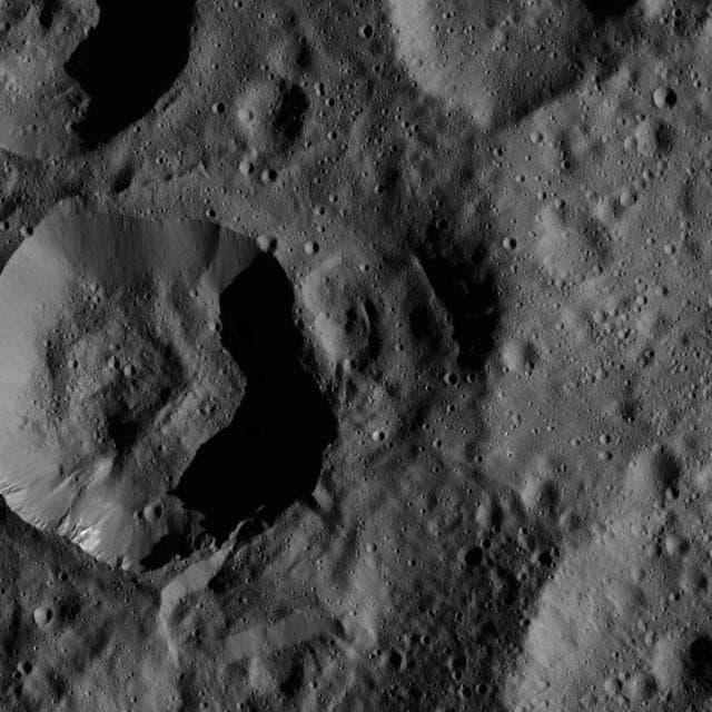 NASA image: Dawn LAMO Image 46