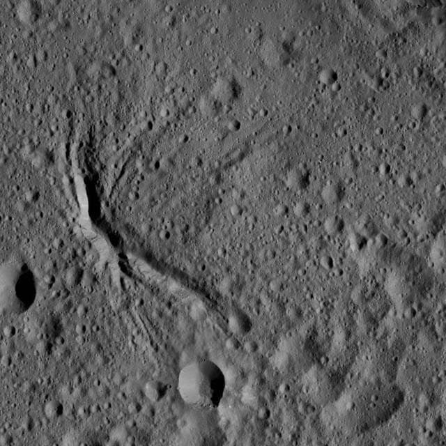 NASA image: Dawn LAMO Image 65