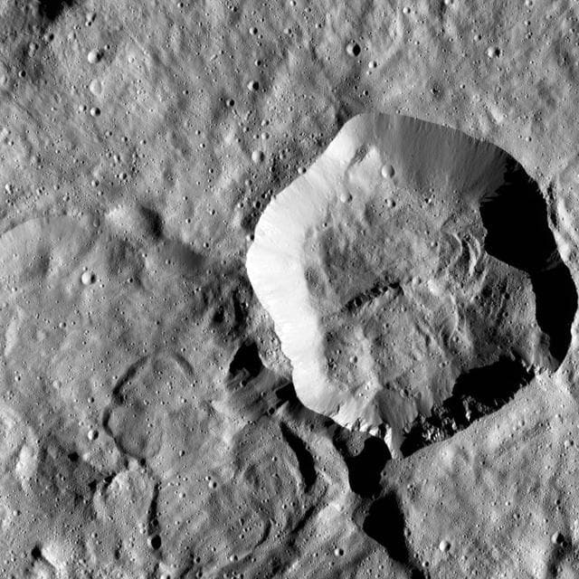 NASA image: Dawn LAMO Image 77