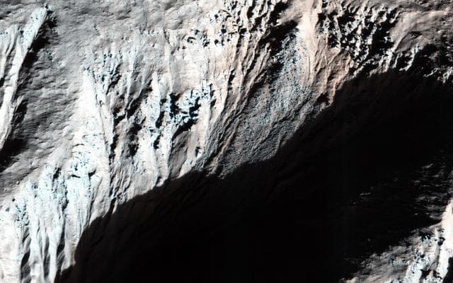 NASA image: Gullies with Dramatic Lighting