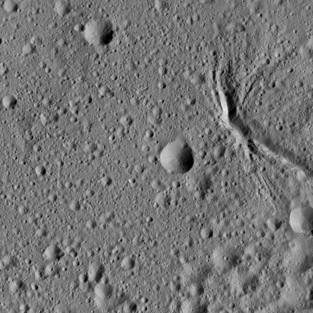 NASA image: Dawn LAMO Image 95