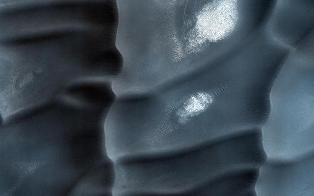 NASA image: North Polar Gypsum Dunes in Olympia Undae