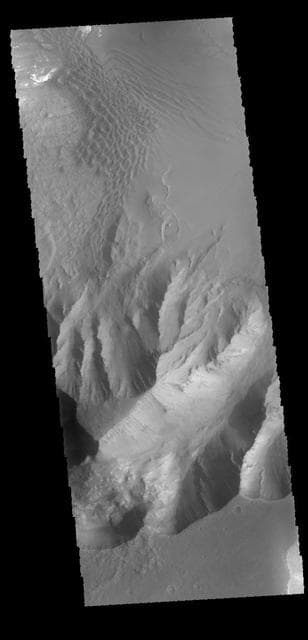 NASA image: Juventae Chasma