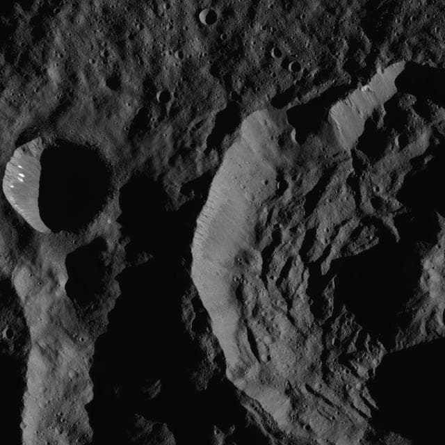 NASA image: Dawn LAMO Image 128