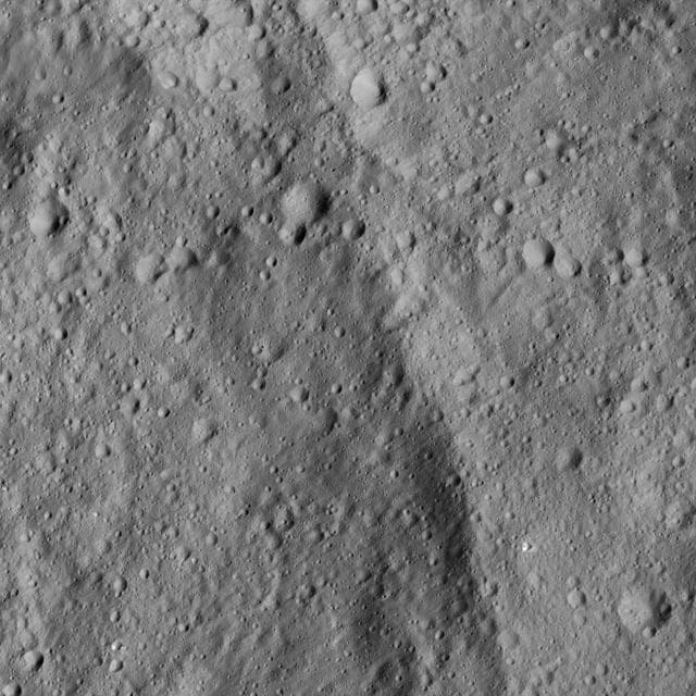 NASA image: Dawn LAMO Image 129