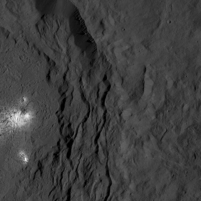 NASA image: Dawn LAMO Image 131