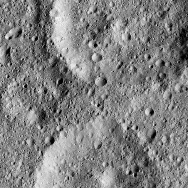 NASA image: Dawn LAMO Image 138