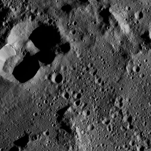 NASA image: Dawn LAMO Image 174