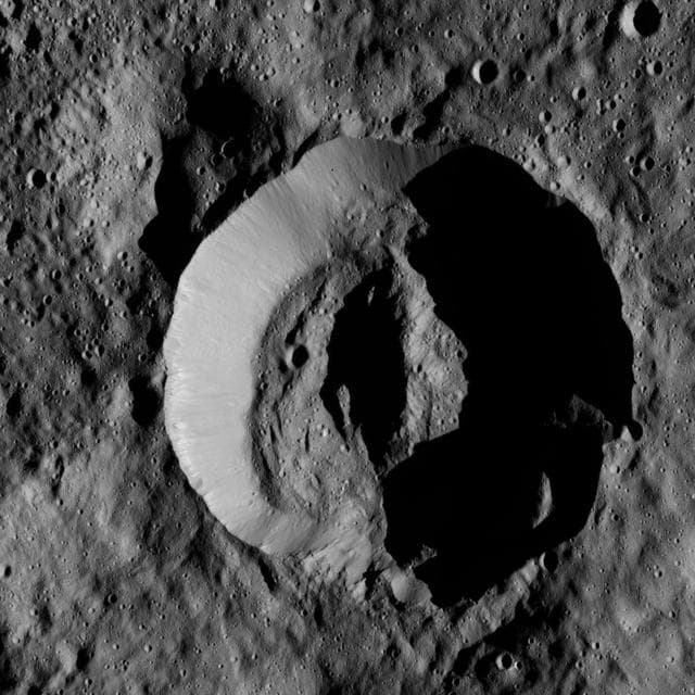 NASA image: Dawn LAMO Image 175
