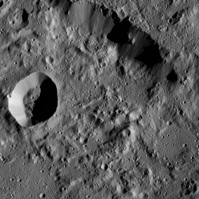 NASA image: Dawn LAMO Image 179